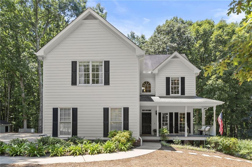 313 Thorntree Ln., Canton, GA 30115