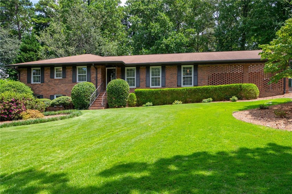 79 Rhodes Dr., Marietta, GA 30068