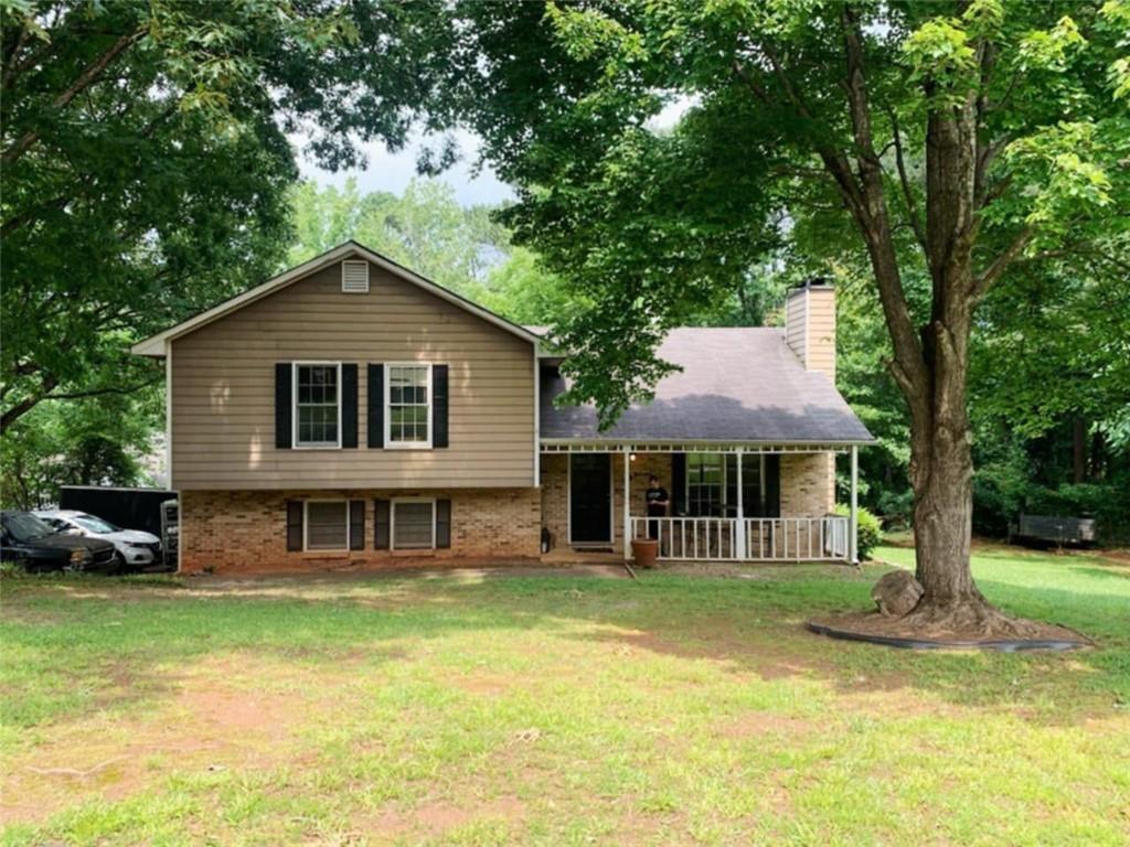 937 Sonny Boy Ln., Lawrenceville, GA 30043