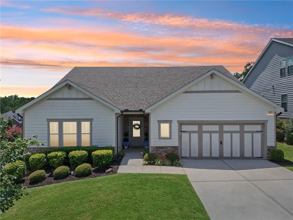 522 Windy Ridge Ct., Canton, GA 30114