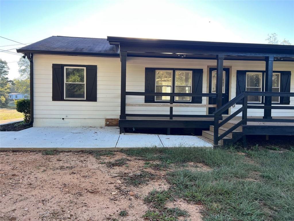 126 SE Arnold Rd., Statham, GA 30666