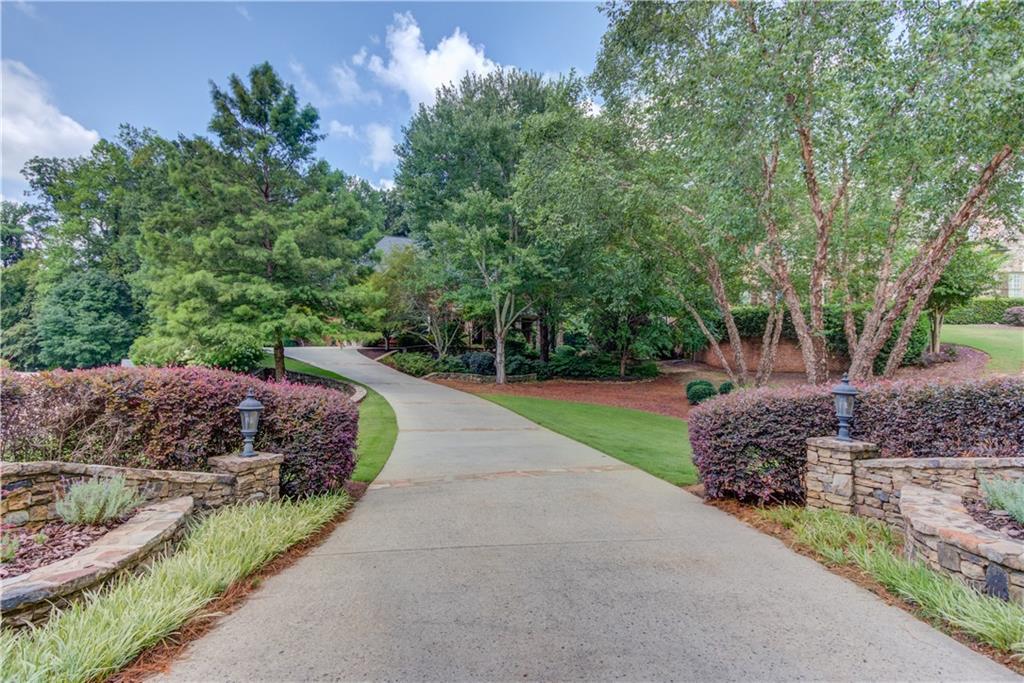 2450 Shumard Oak Dr., Braselton, GA 30517