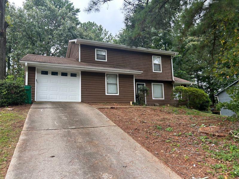 4971 Demere Ct., Stone Mountain, GA 30083