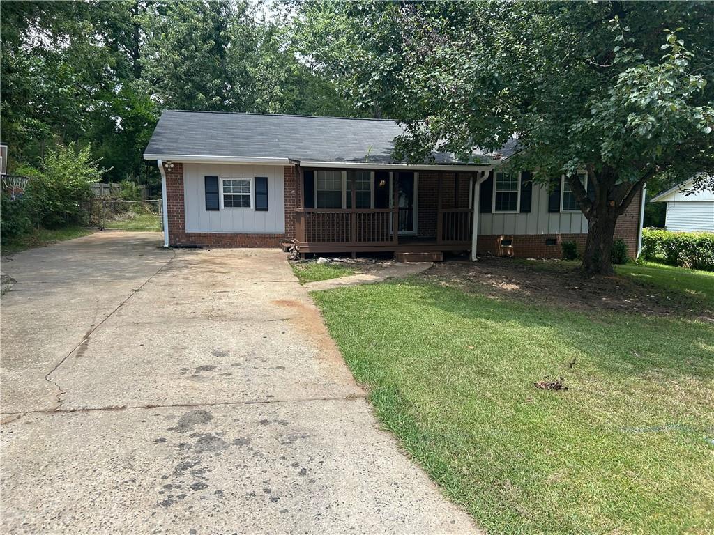 90 Jonathan Rd., Riverdale, GA 30274
