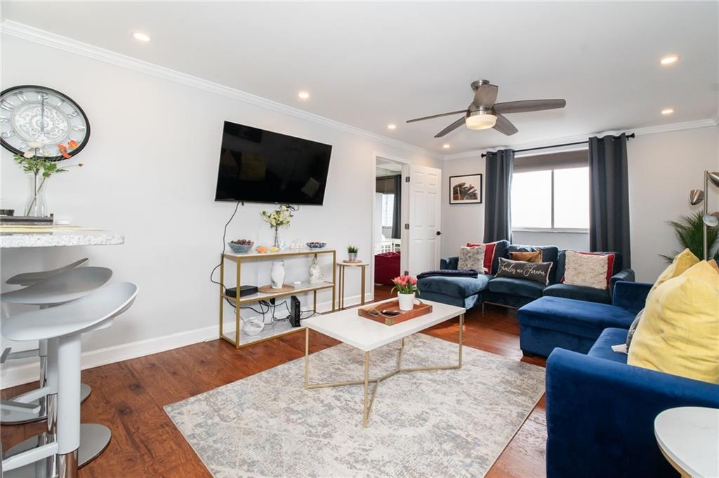 215 Piedmont Ave. #2107, Atlanta, GA 30308