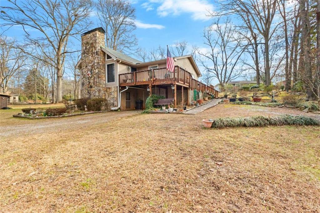 82 Swan Ave., Newnan, GA 30263