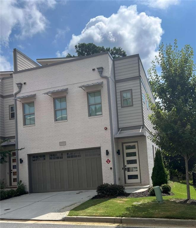 2713 Stargazer Ter., Smyrna, GA 30080