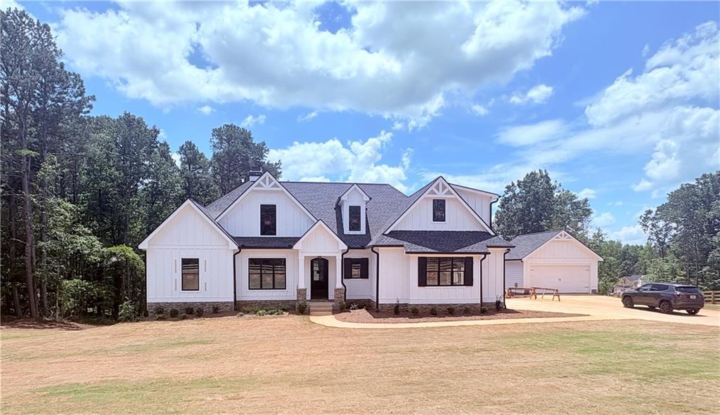 4794 Conns Creek Rd., Ball Ground, GA 30107