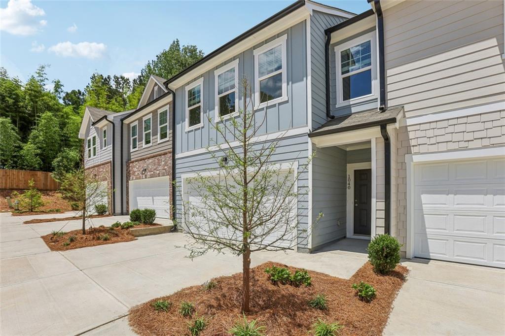 5020 Elowen Ln., Douglasville, GA 30135