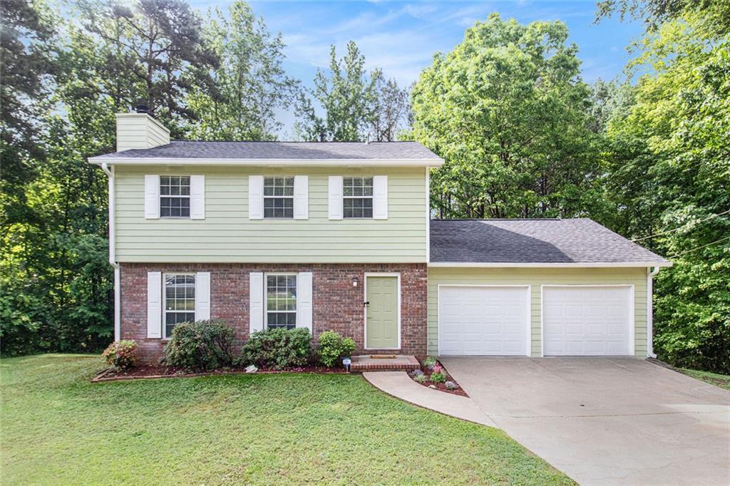 2722 Springside Ct., Douglasville, GA 30135