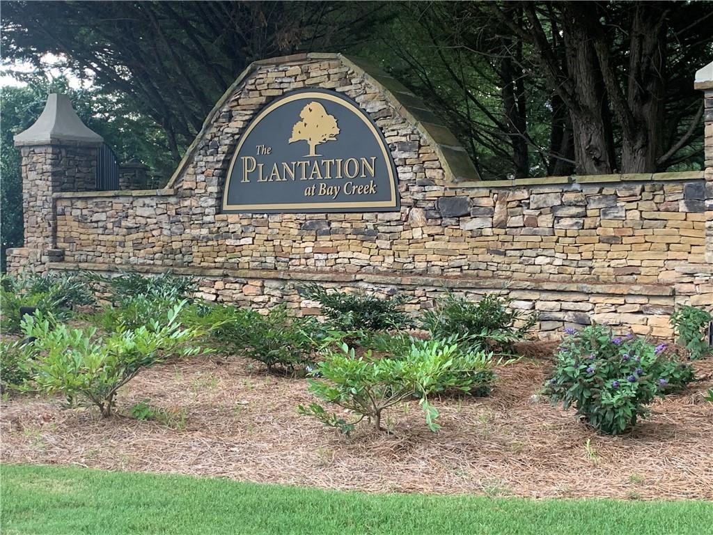 300 Bay Grove Rd, Loganville, GA 30052