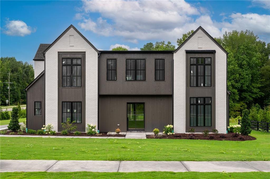 11850 Chaffin Rd., Roswell, GA 30075