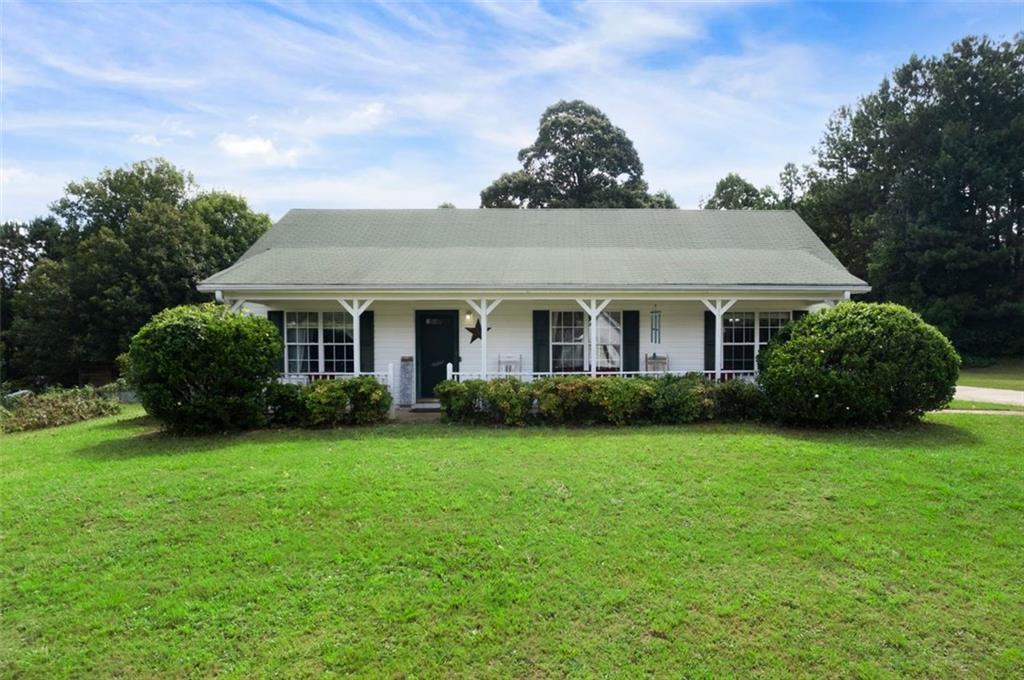 210 Diamond Ct., Carrollton, GA 30116