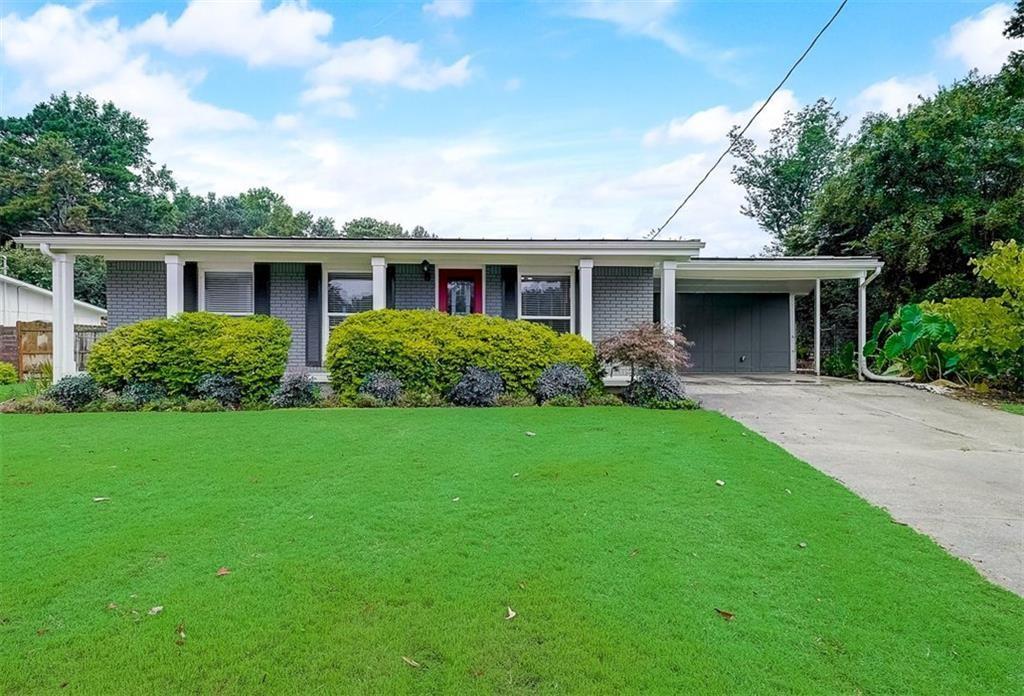 1801 Lochlomand Ln., Smyrna, GA 30080