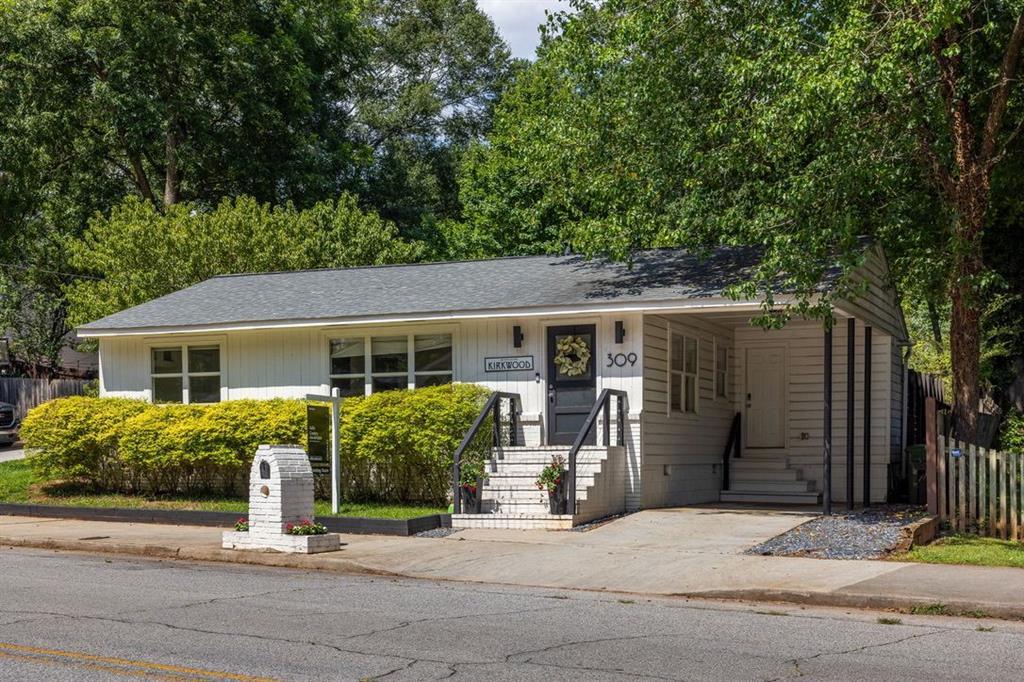 309 Rockyford Rd., Atlanta, GA 30317