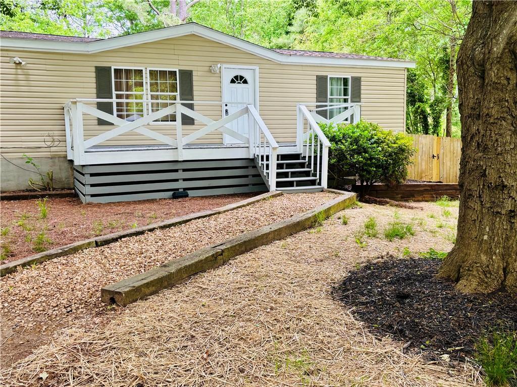 8 Dixie Dr., Stockbridge, GA 30281