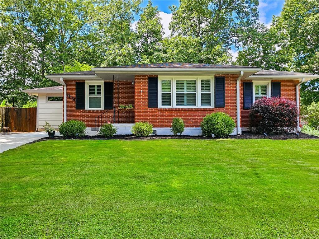 908 Willivee Dr., Decatur, GA 30033
