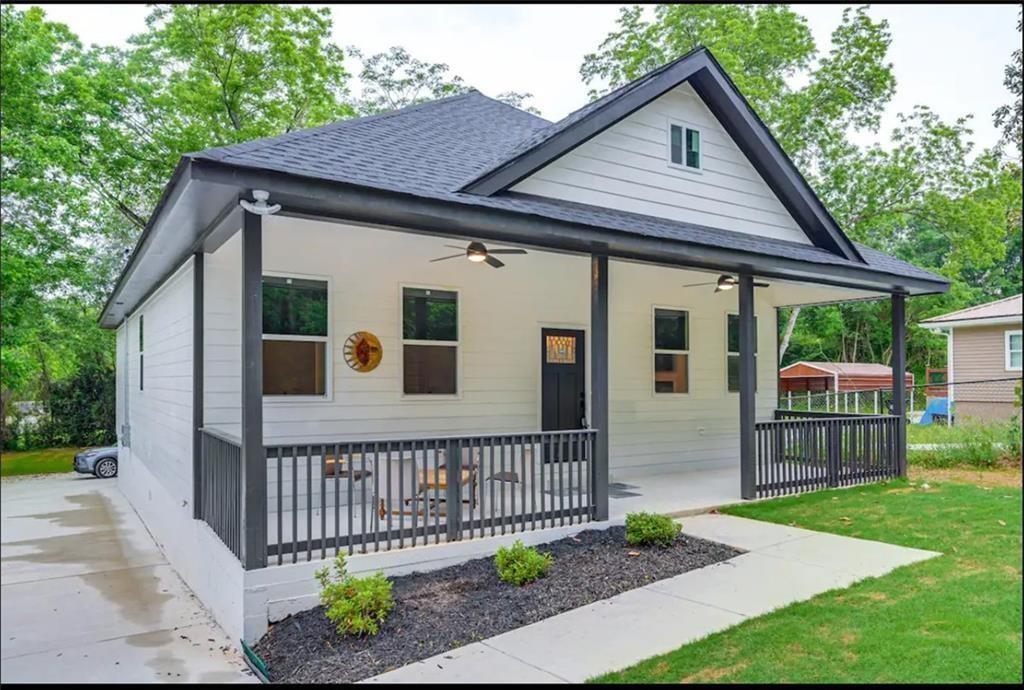 509 W Main St., Hogansville, GA 30230