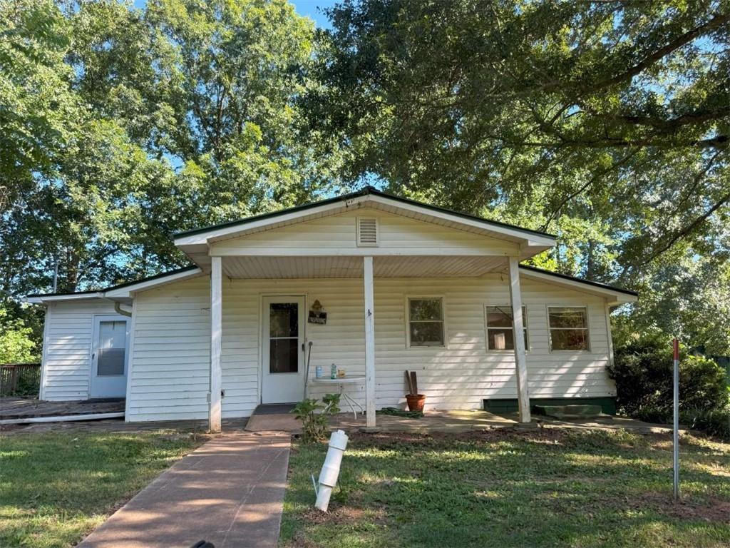 4521 E Hall Rd., Gainesville, GA 30507