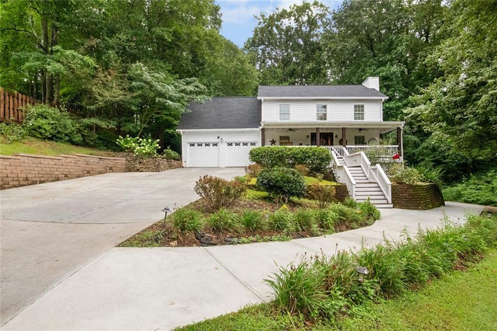 516 Philadelphia Ln., Woodstock, GA 30189