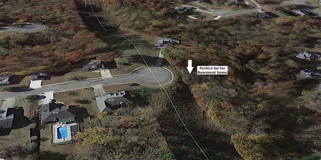 4765 Warwick Dr., Gainesville, GA 30506