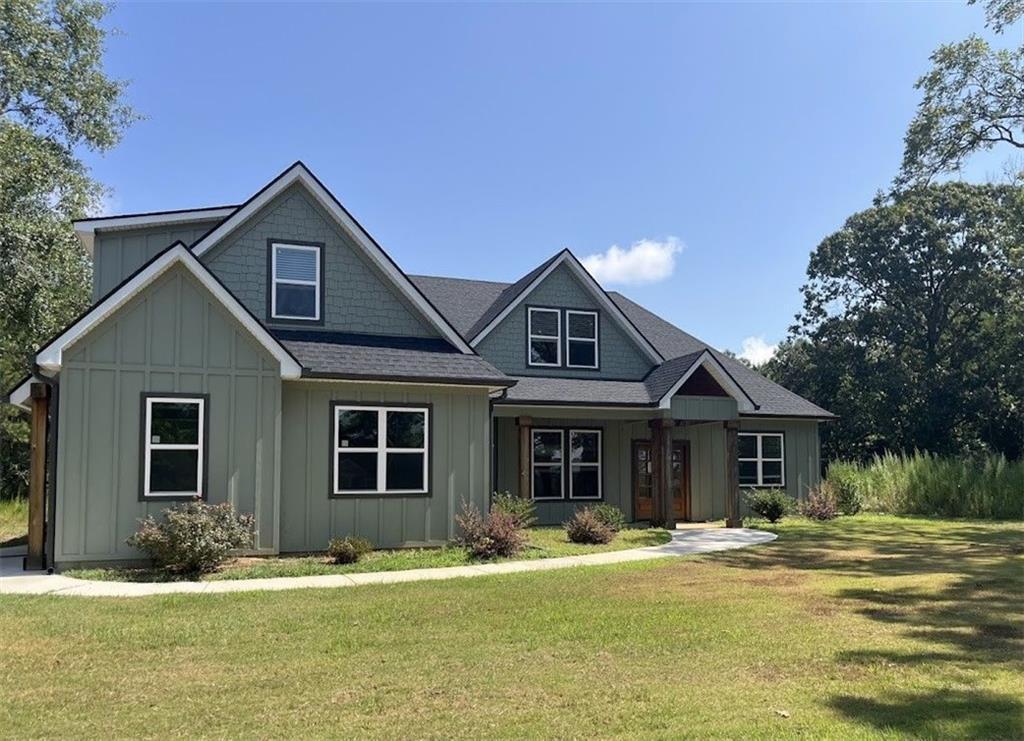 25 Adalee Rd., Carrollton, GA 30117