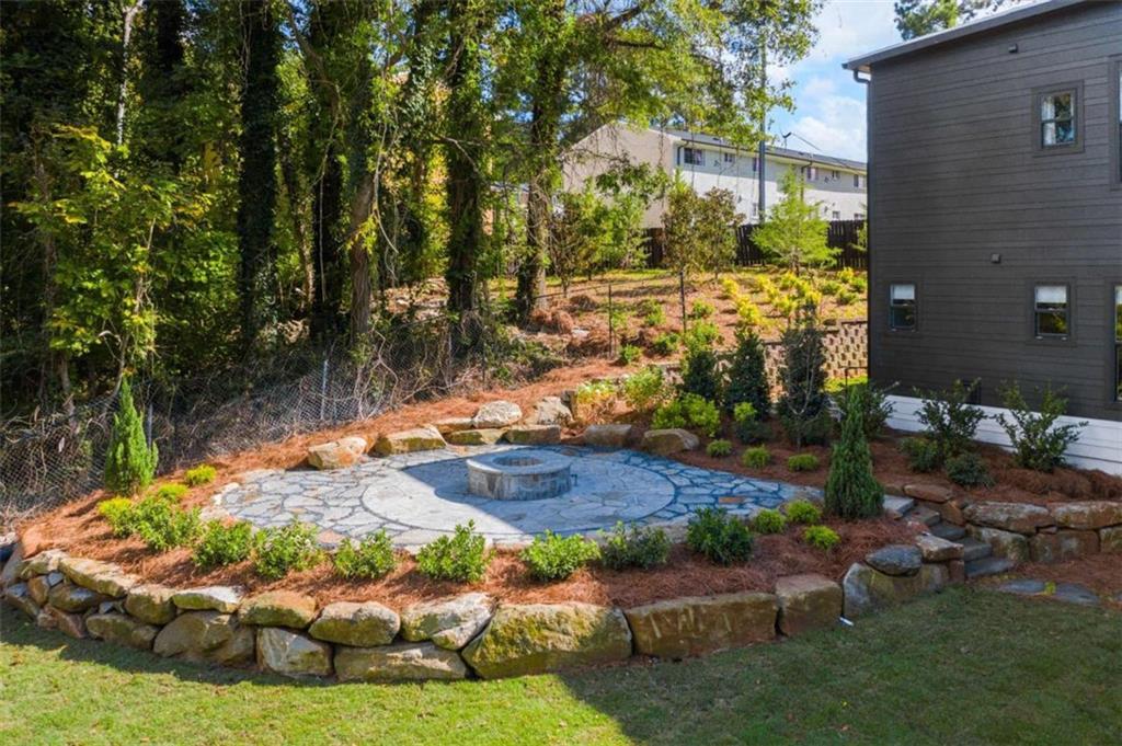 2328 Mason Dr., Atlanta, GA 30316