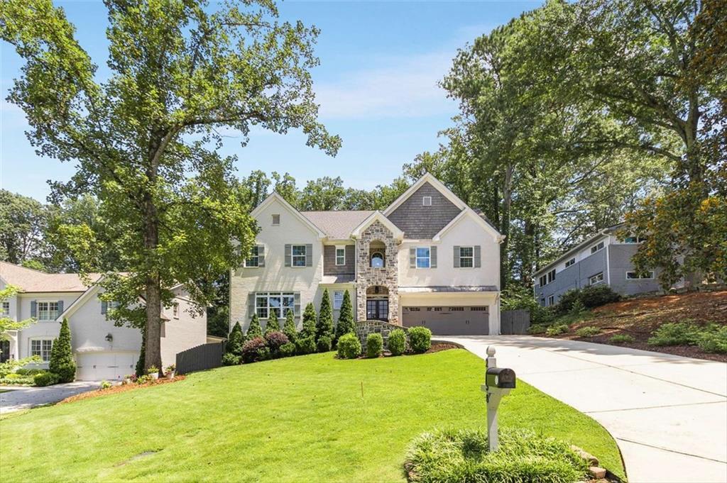 2658 Cove Cir., Brookhaven, GA 30319