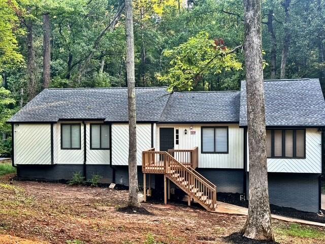708 Raven Springs Tr., Stone Mountain, GA 30087