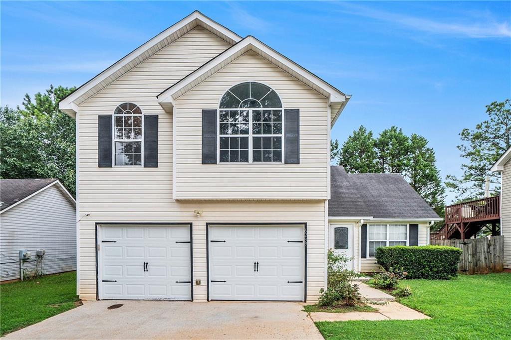 6239 Mathews Dr., Lithonia, GA 30058