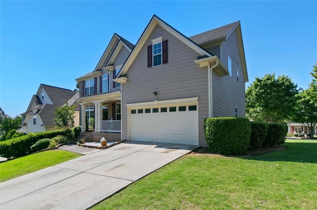 829 Castlebottom Dr., Lawrenceville, GA 30045
