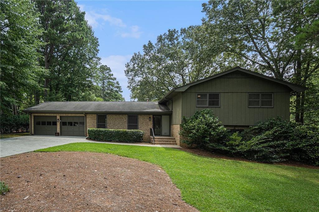 4951 Coldstream Dr., Atlanta, GA 30360