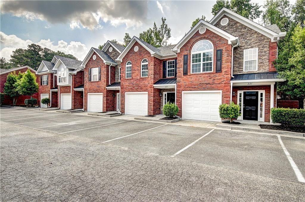 221 Morris Lane Ln., Woodstock, GA 30188