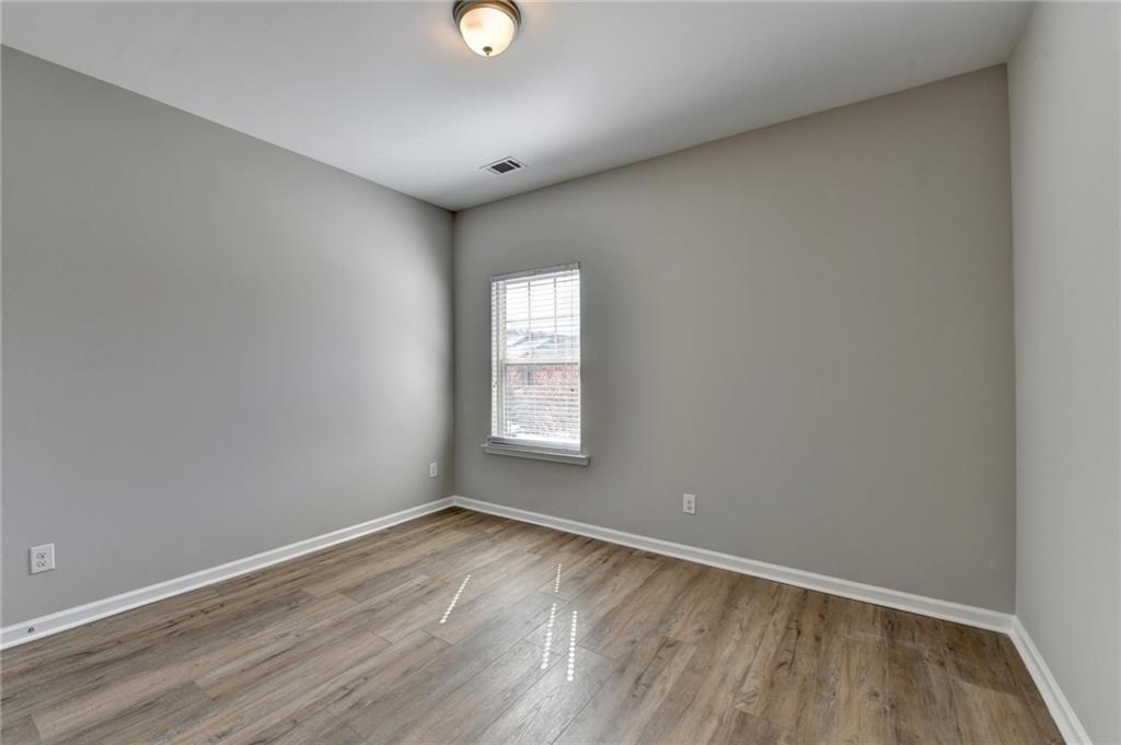 127 Charcoal Ives Dr., Lawrenceville, GA 30045