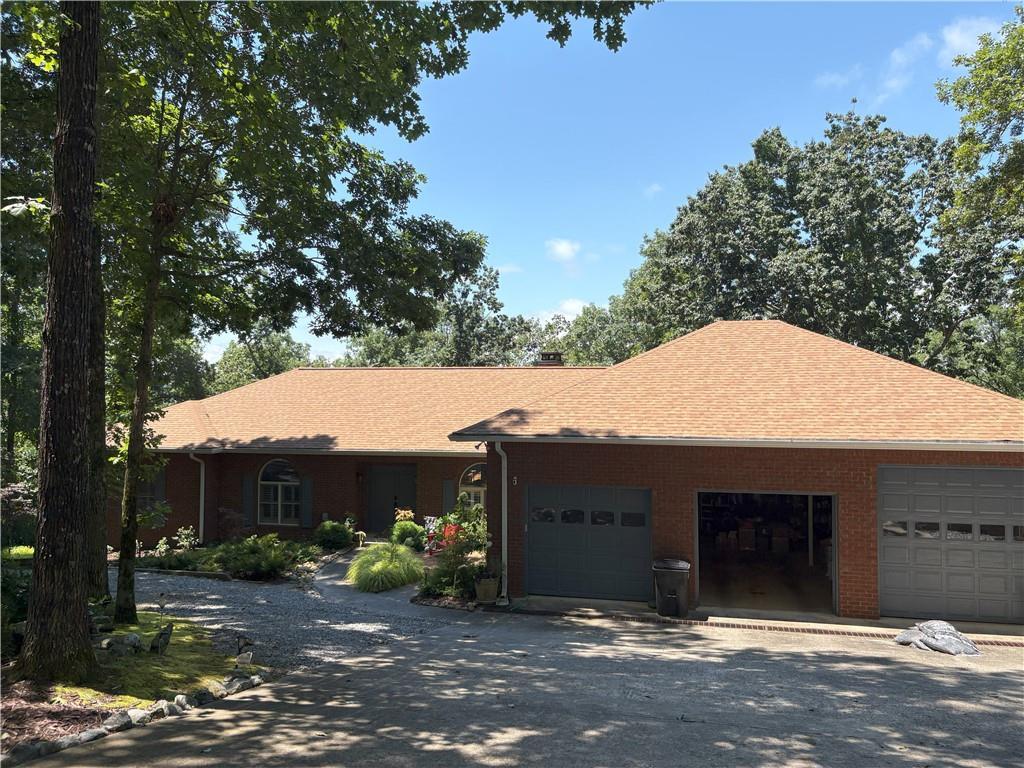 8140 Lanier Dr., Cumming, GA 30041