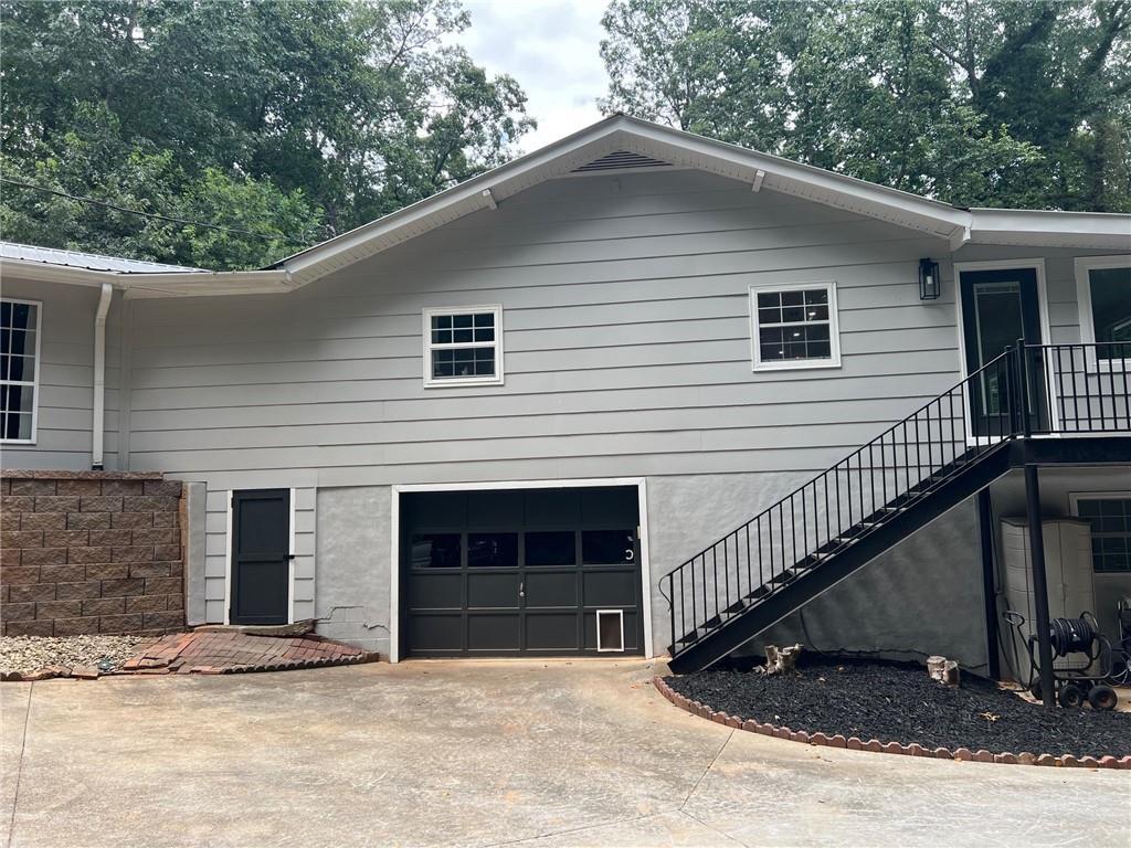 4469 Flat Creek Dr., Gainesville, GA 30504