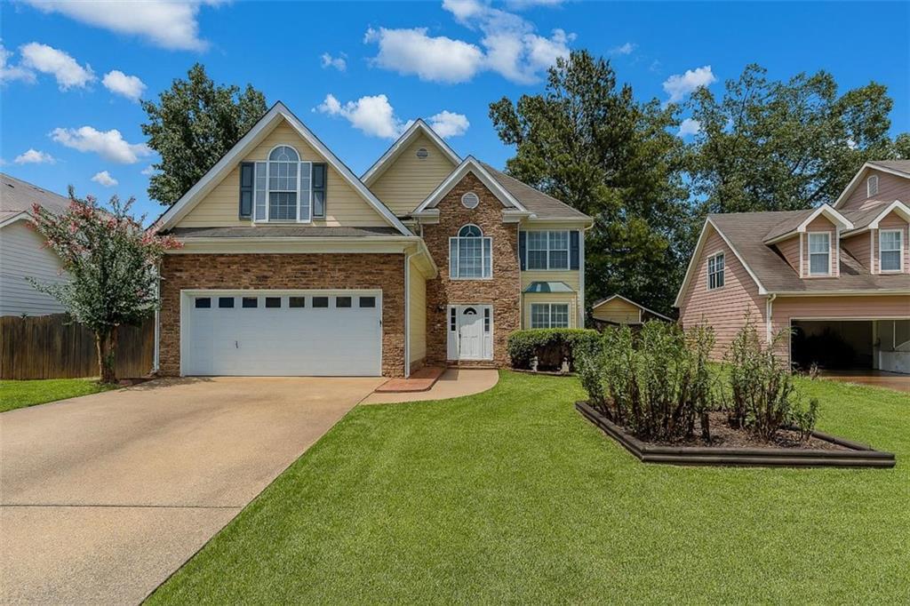 2812 Oak Vista Way, Lawrenceville, GA 30044