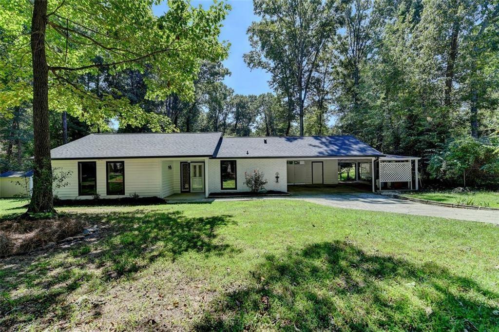 1192 Sandalwood Dr., Lawrenceville, GA 30043