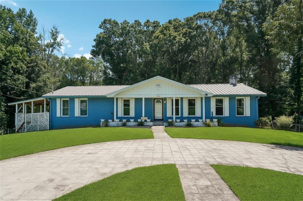 3330 Oriole Dr., Douglasville, GA 30135