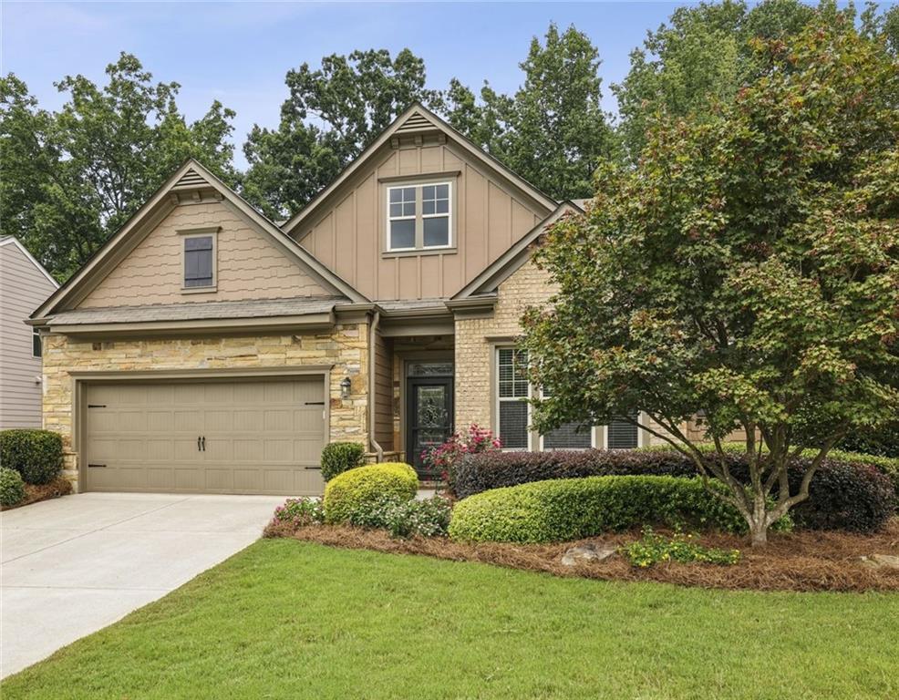 5050 Castlegate Ct., Cumming, GA 30040