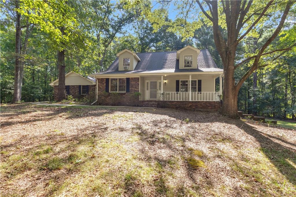 190 Brierwood Dr., Fayetteville, GA 30215