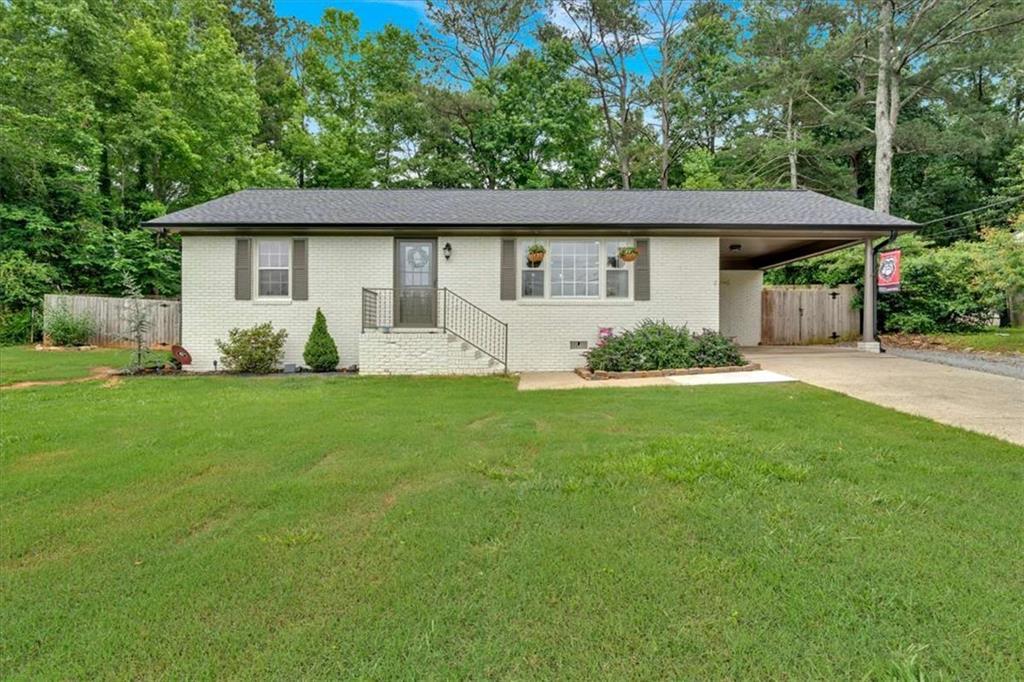 30 Mary Ella Dr., Carrollton, GA 30116