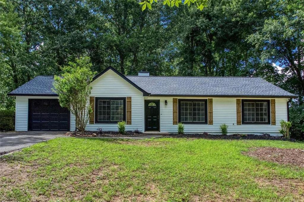 168 Park Ln., Dallas, GA 30157