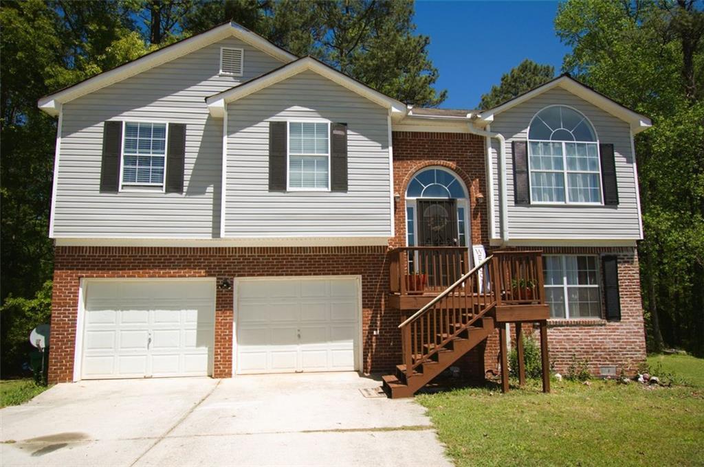 2176 Cold Springs Cir., Lithonia, GA 30058