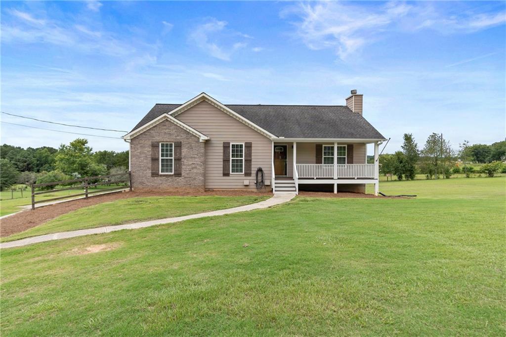 1214 Roxey Maxey Rd., Winder, GA 30680
