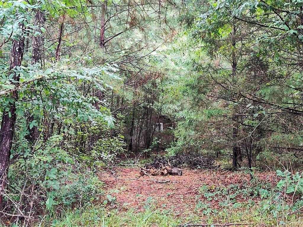 496 Flat Woods Rd., Calhoun, GA 30701