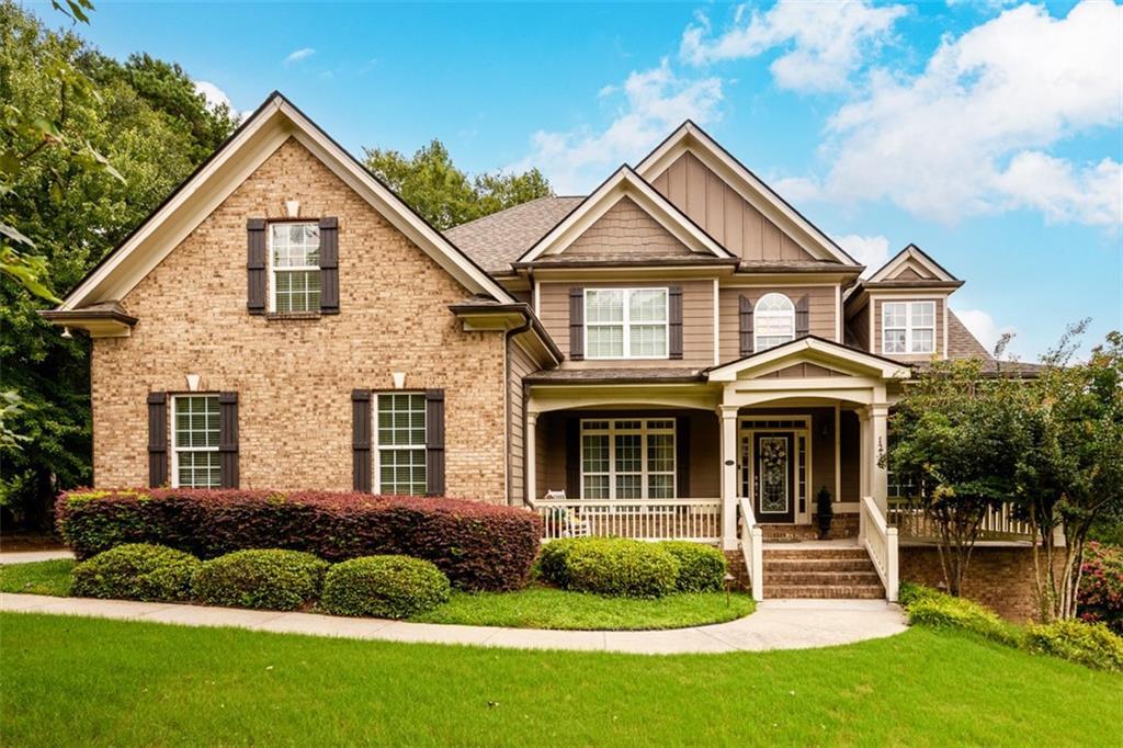 1216 Alcovy Ridge Dr., Loganville, GA 30052