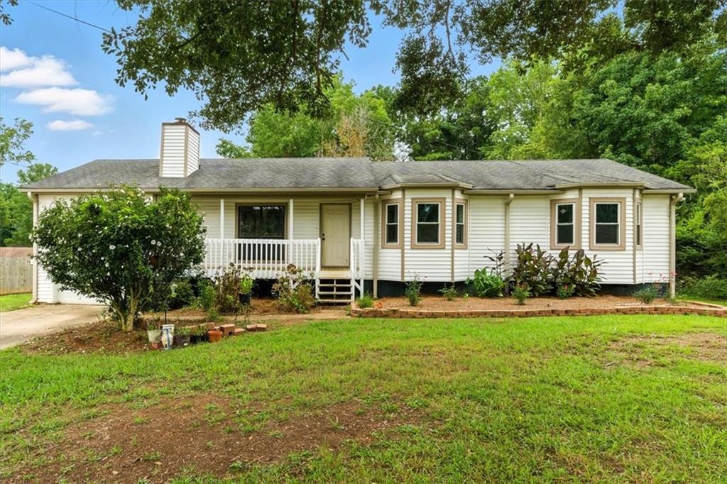 535 Hart Rd., Dallas, GA 30157