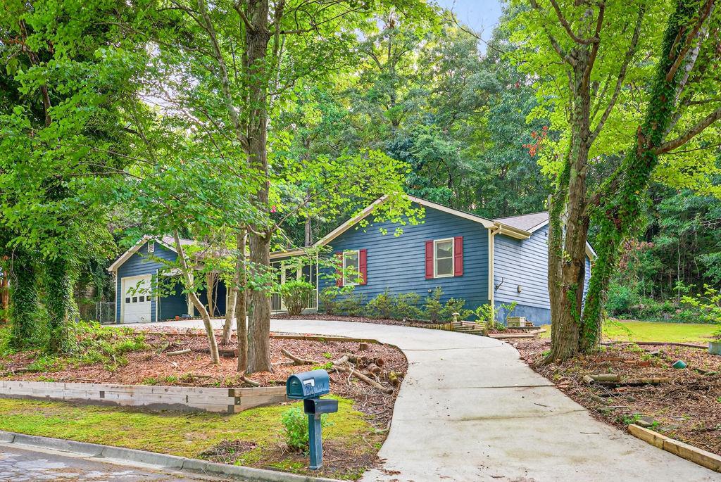 2141 Arlin St., Conyers, GA 30012