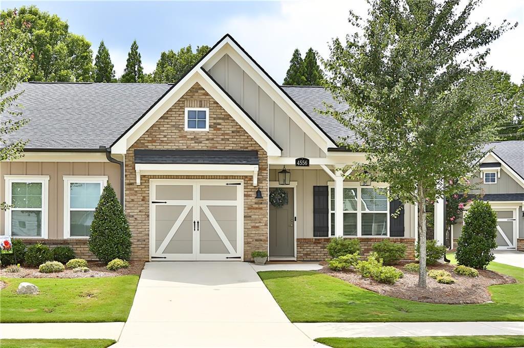 4556 Rutledge Dr., Oakwood, GA 30566